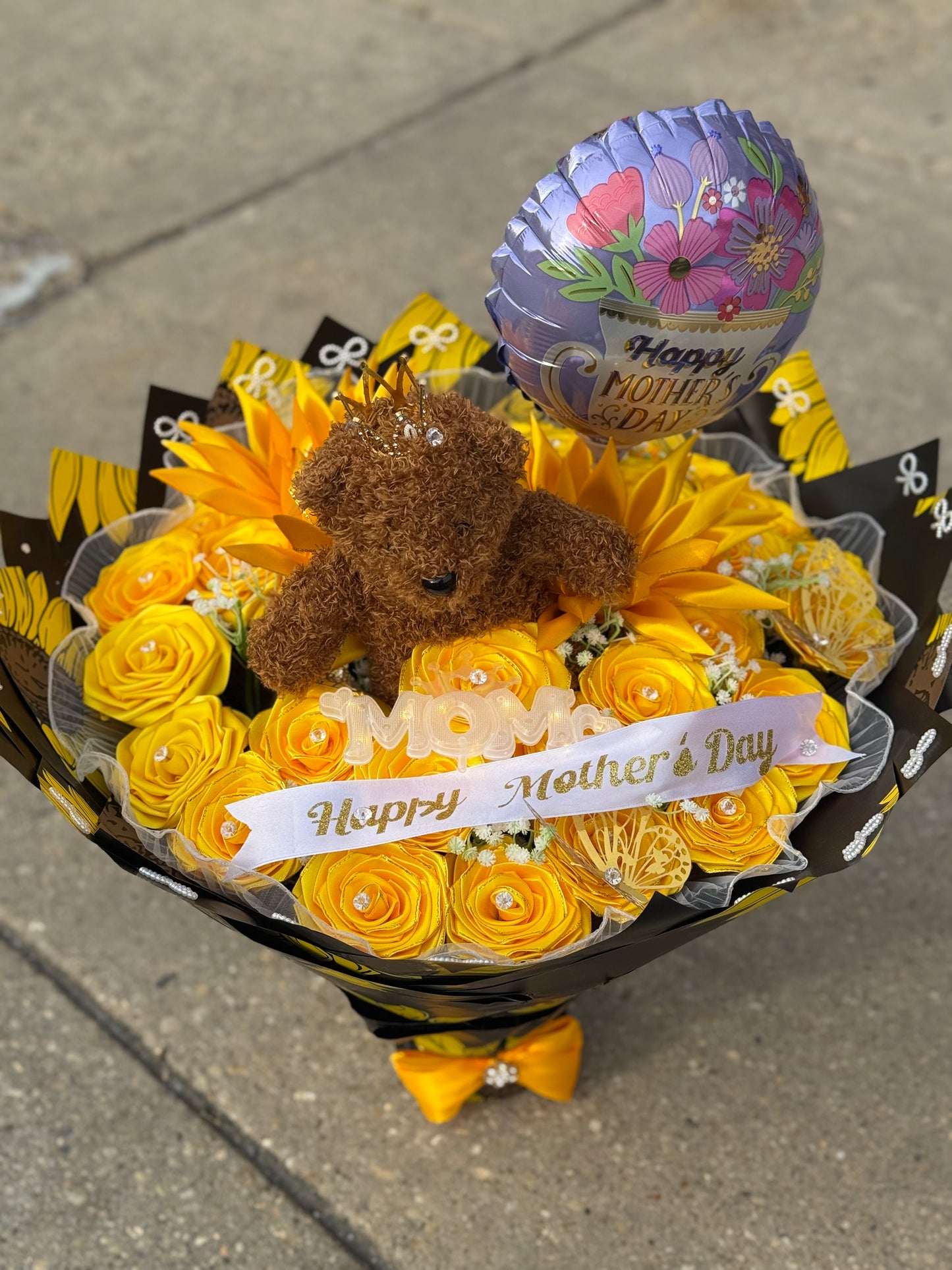 Ramo de rosas eternas #24 (MOTHERS DAY)