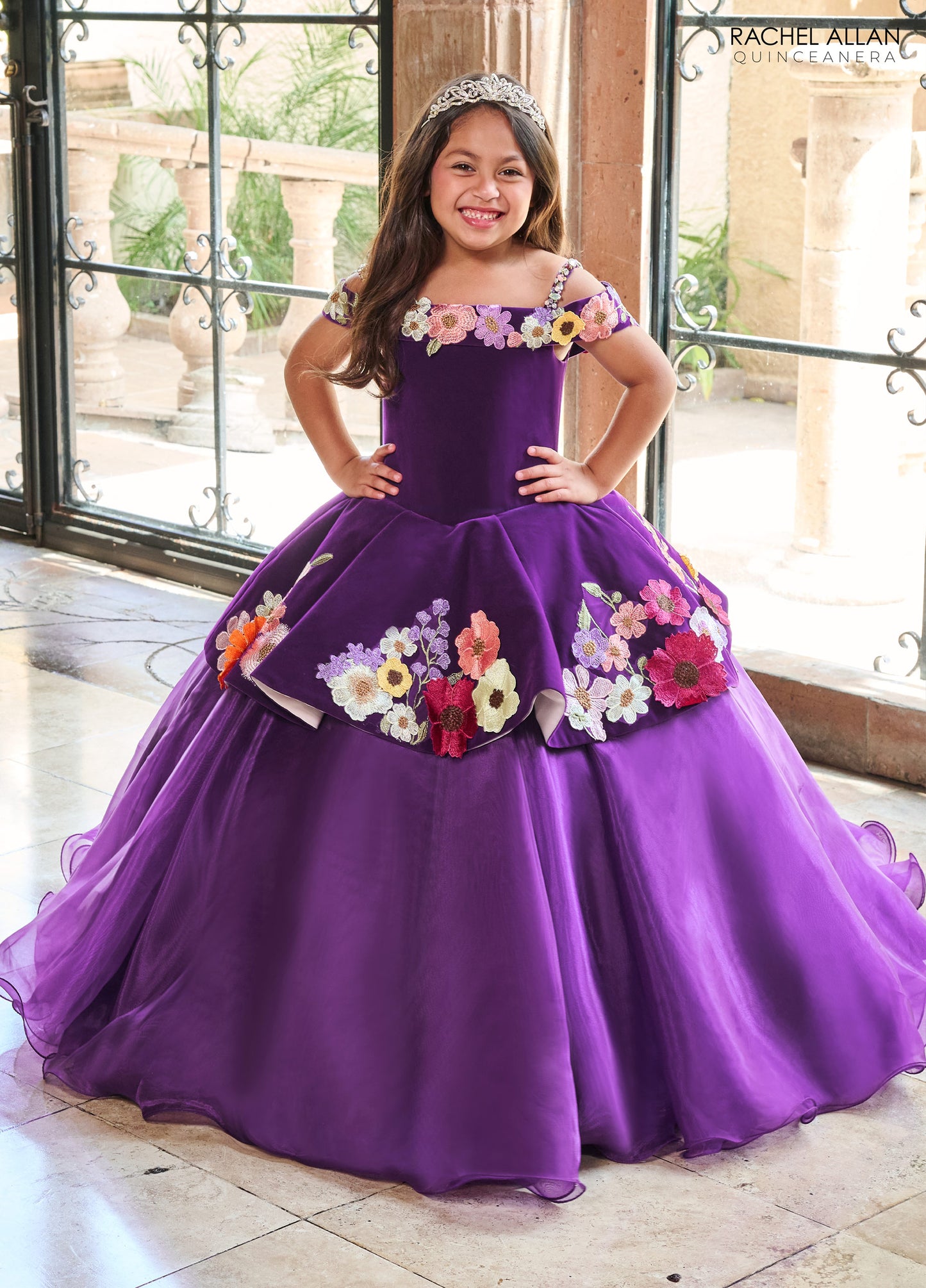 Rachel Allan RQ4044