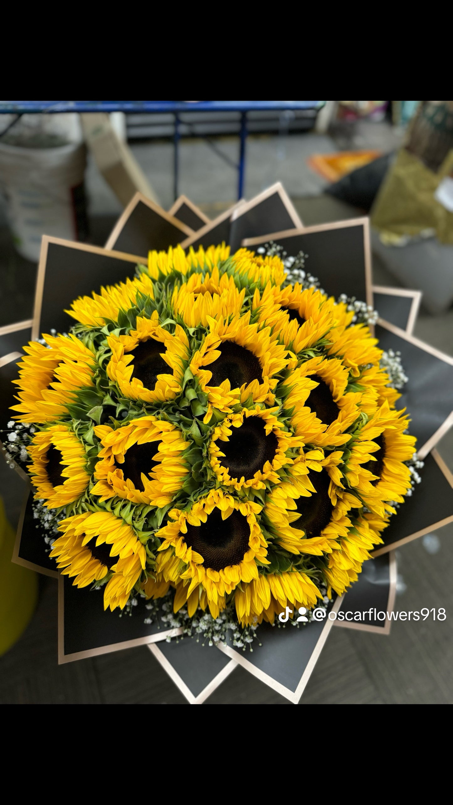 Buchón con girasoles amarillos
