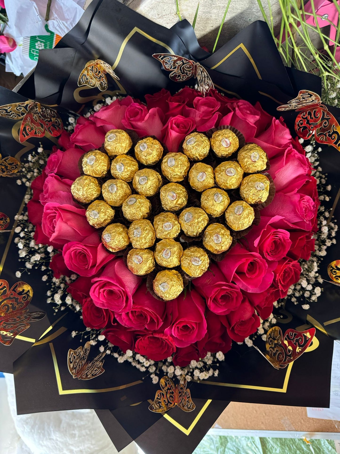 Ramo corazón con bombones