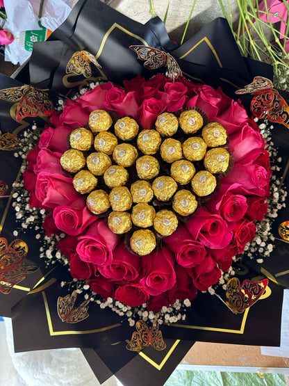 Ramo corazón con bombones